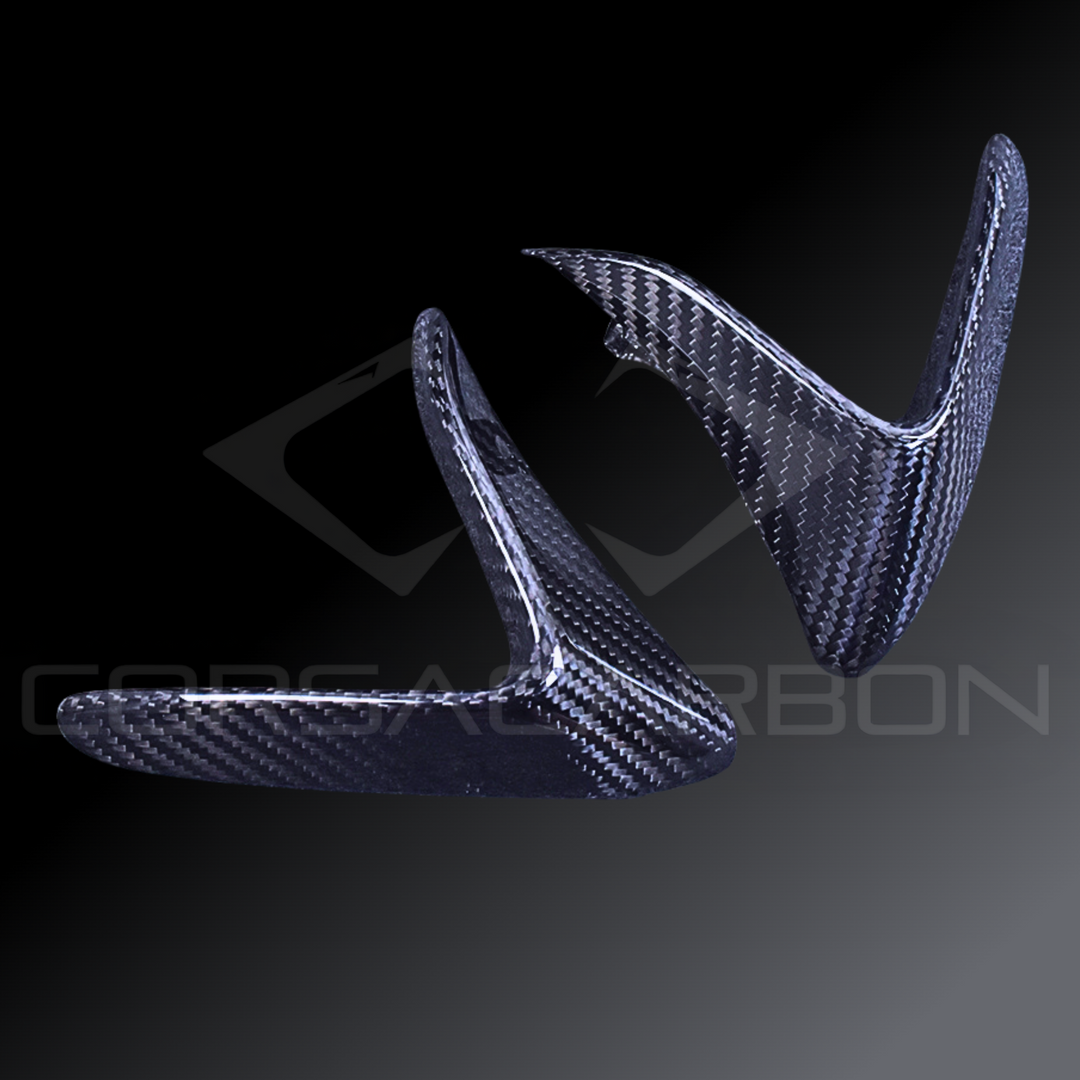 Carbon Fiber Outer Front Trim – Aprilia RSV4 1100 / Factory